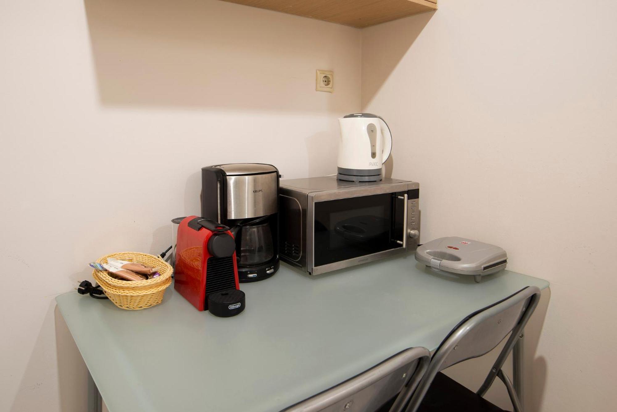 Cozy Studio At Kallithea Афіни Екстер'єр фото